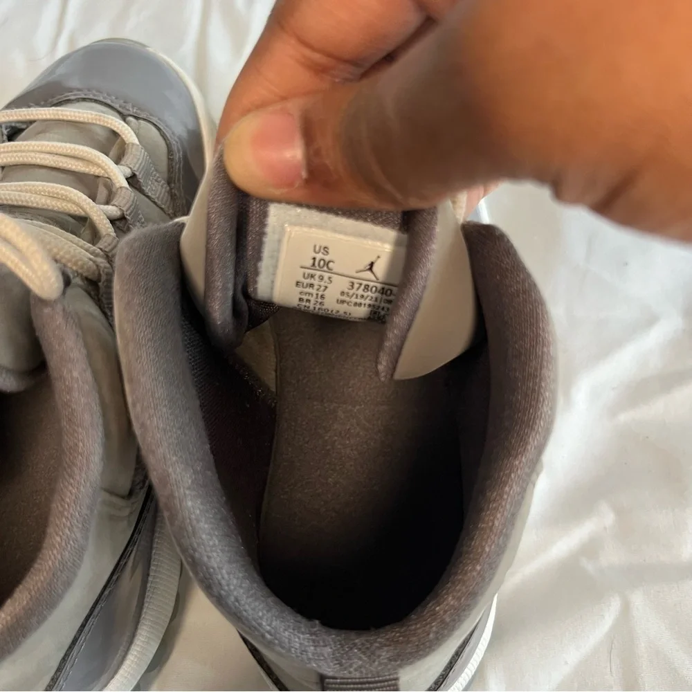 Jordan‎ 11 Retro Cool Grey size 10c